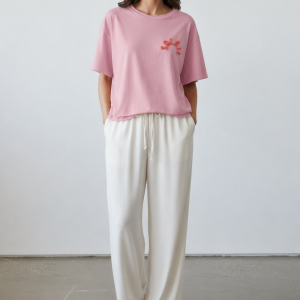 le marais heart sweatshirt